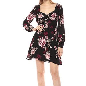 NWT Cupcakes & Cashmere Jaylyn Floral Dress